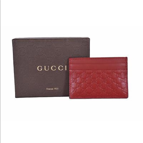 red gucci card case